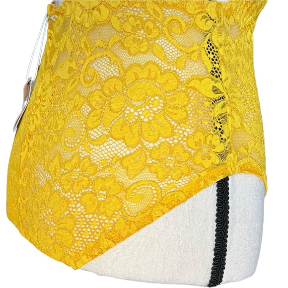 NWT We Are HAH Small Comin' In Haht Yellow marigold Floral Lace Lingerie‎ - Picture 13 of 14
